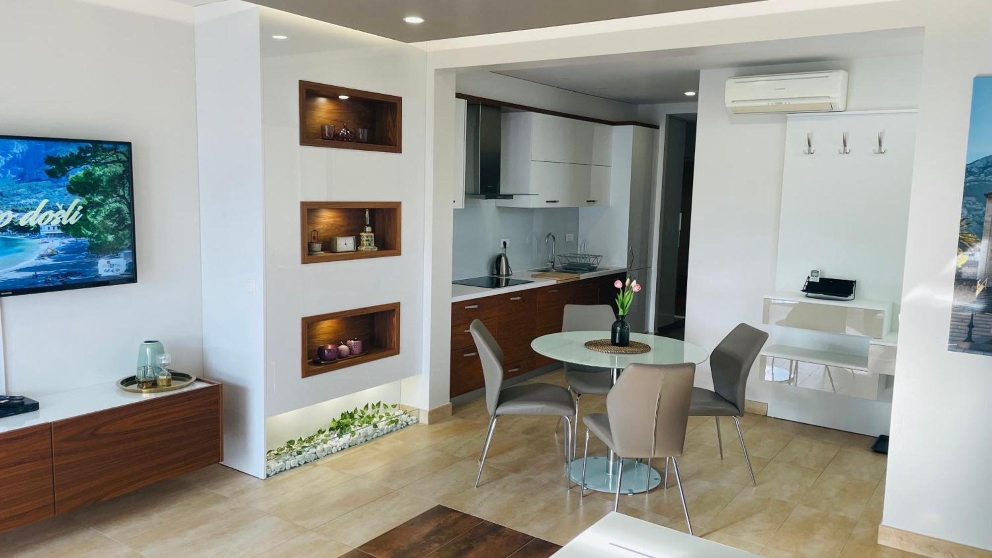 Gabrijel 2 Apartment Makarska